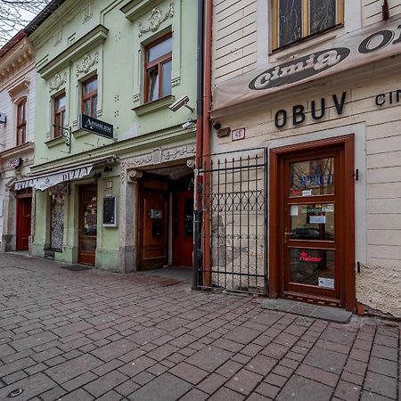 K1 Piatok Sobota Disco Cez Tyzden Tichy Apartman Kosice Exterior photo
